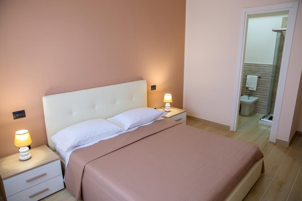 Gleda Rooms In The Square Pompeya Habitación foto