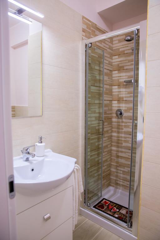 Gleda Rooms In The Square Pompeya Habitación foto